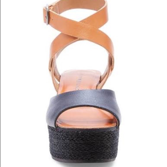 *SOLD*Lucky Brand Ginny Espadrille Platform Sandal - Picture 3 of 8